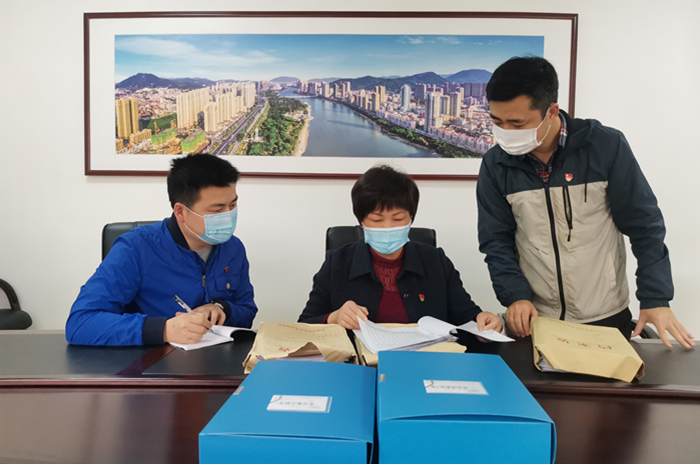 驻市检察院纪检监察组.jpg