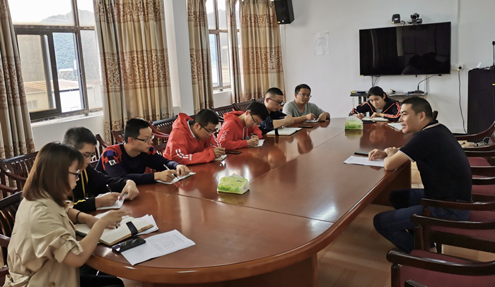 向阳乡党委：开展任前廉政谈话，筑牢廉洁自律防线.jpg
